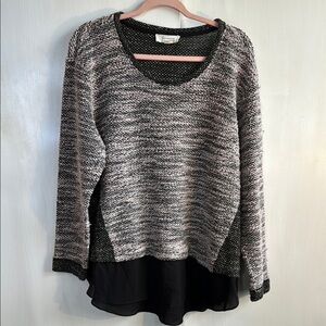Two by Vince Camuto Sweater